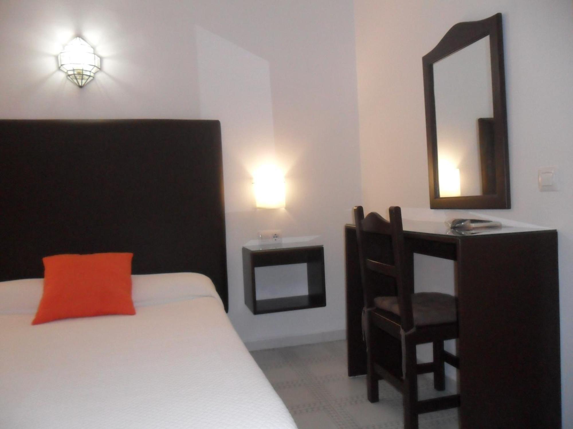 Hostal El Capi Zahora Rum bild